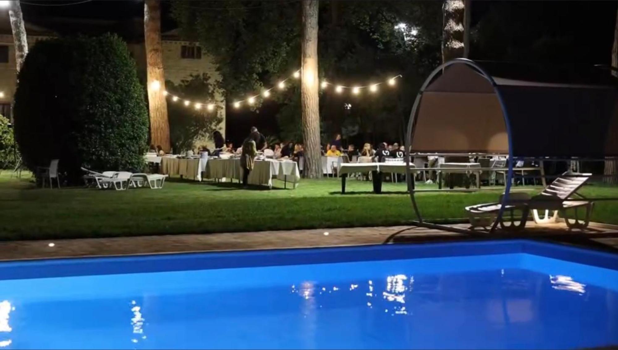 Resort Restaurant Villa Berta San Severino Marche Exterior foto
